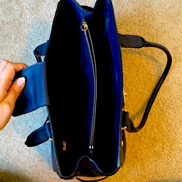 Large navy blue with gold accents coach handbag - Picture 5 of 6